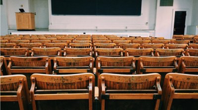 LOSU la llei que NO dona solució als problemes de la Universitat Catalana!